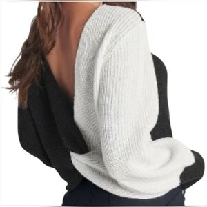 Bobeau Black & White Off-The-Shoulder Colorblock Sweater – Medium
